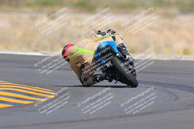 media/Oct-09-2022-SoCal Trackdays (Sun) [[95640aeeb6]]/Turn 14 Backside (1125am)/